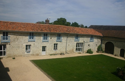 Princay House | Fabulous newly converted cottage with swimming pool and games room