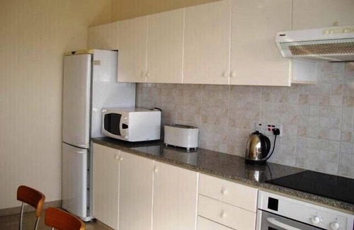 Paphos Apartment | FABULOUS SPACIOUS 2 BEDROOM PENTHOUSE APARTMENT, VIEWS, WIFI,nBEACH, GREAT VALUE