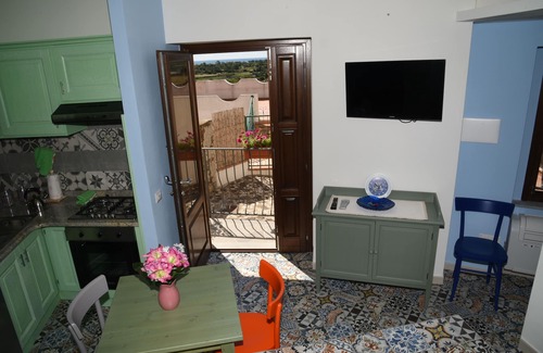 Posada Apartment | Fabulous studio in the historical center of Posada, with splendid sea view.