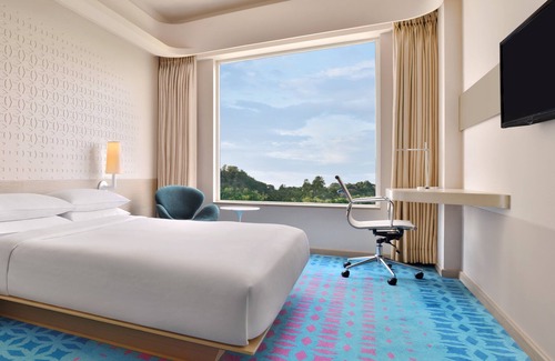 Nanakram Guda Hotel | Fairfield by Marriott Hyderabad Gachibowli