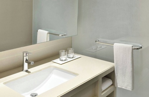 Nanakram Guda Hotel | Fairfield by Marriott Hyderabad Gachibowli