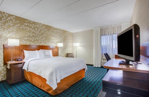 Williston North Hotel | Fairfield Inn by Marriott Burlington Williston