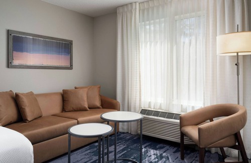 Airport North Hotel | Fairfield Inn By Marriott Orlando Airport