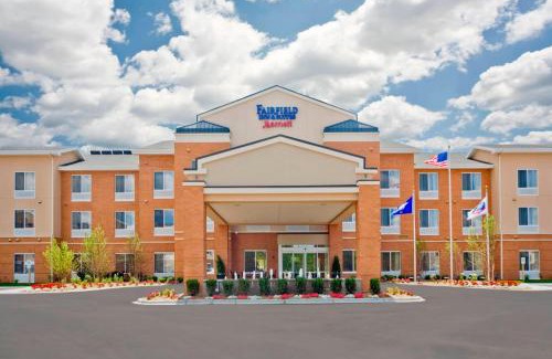 Oak Creek Hotel | Fairfield Inn & Suites by Marriott Milwaukee Airport