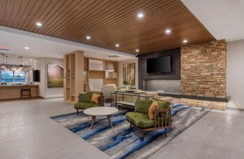 North Belmont Hotel | Fairfield Inn & Suites by Marriott Charlotte Belmont