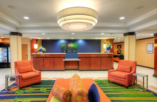 Bonanza Hotel | Fairfield Inn & Suites Laredo