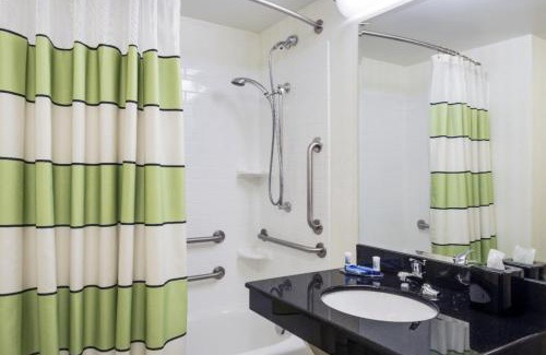 South Bend Hotel | Fairfield Inn & Suites South Bend at Notre Dame