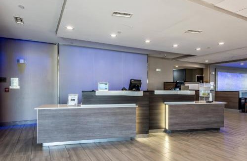 Stevensville Hotel | Fairfield Inn & Suites by Marriott St. Joseph Stevensville