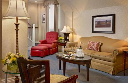 Downtown Edmonton Hotel | Fairmont Hotel Macdonald