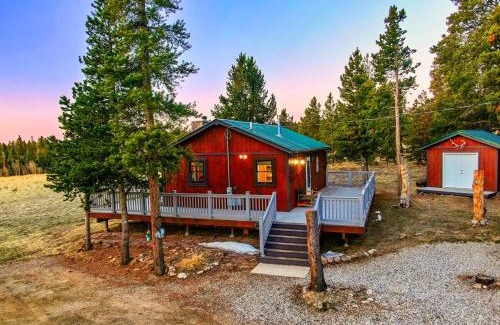 Fairplay Apartment | Fairplay Cabin Romantic Secluded with Prime Views & Fire Pit
