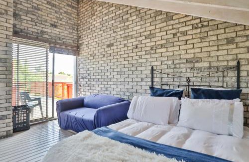 Cape Town House | Fairview Crescent 03 by CTHA