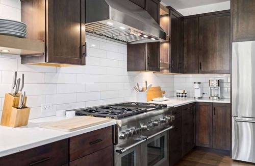 Cle Elum House | FairwayView, HotTub, Firepit, Chef Kit, GameRm, EV