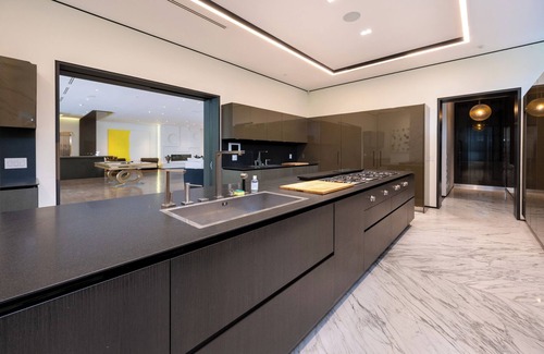 The Flats Villa | FALL IN LOVE OVER AND OVER