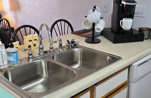 Kimberling City Condo | Fall in Love with The Ozarks on Beautiful Table Rock Lake in this 2bd 2ba condo!