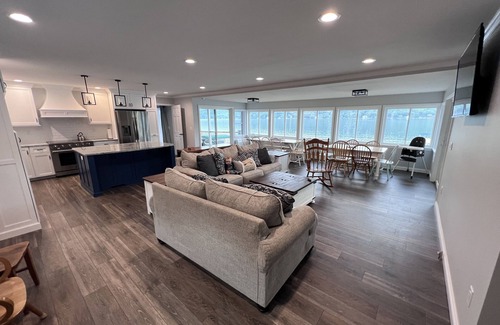 Pulteney Cottage | Fall in love with Keuka at Keuka Kara