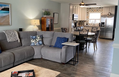 Miramar Beach House | FALL SPECIALS, 5 MIN 2 BCH, 2 KING SUITES, 2.5 BATH, POOL, 2 free spots park