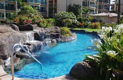 Wailua Condo | Fall & Winter Specials!, Weekly Disc. 5 star Reviews! F403 Top Floor 2 BR/3 BA