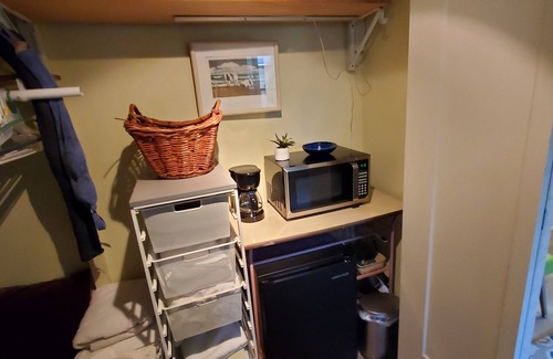 Frederick House | Fall & Winter: Weekends, Vacation, Corporate, Historic-District Home, OSP, A-1!