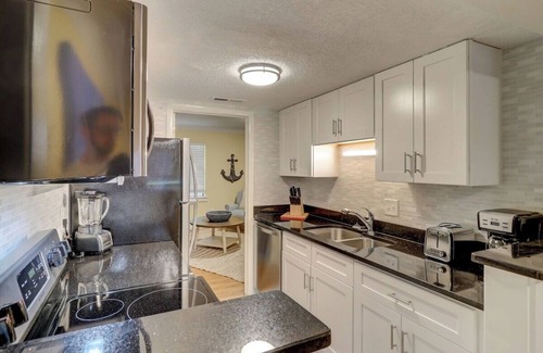 Palmetto Dunes Cottage | Family 2BR Retreat Near Beach + Pool Hilton Head