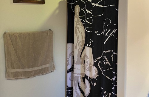 Guntersville House | Family and Fisherman 3 bedroom 2 bath paradise in beautiful Guntersville, AL.