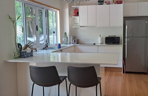 Currumbin Waters Apartment | Family and pet friendly apartment 8min from the beach