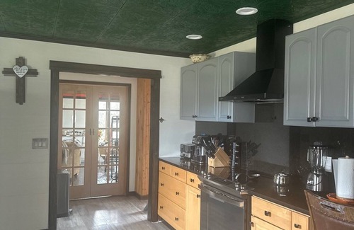 Hendersonville House | Family and small dogs friendly. Close to interstate, 15 minutes from Nashville