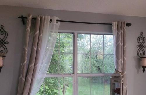 Hendersonville House | Family and small dogs friendly. Close to interstate, 15 minutes from Nashville