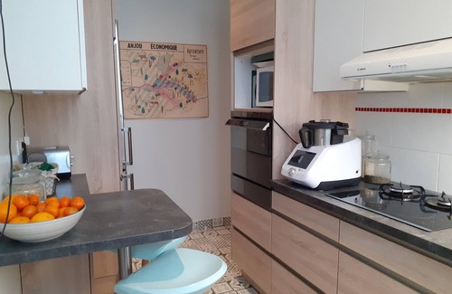 Asnieres-sur-Seine Apartment | Family apartment 1 station St Lazare