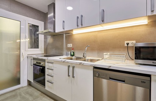 La Maternitat i Sant Ramon House | Family Apartment Camp Nou by Maison Piñata