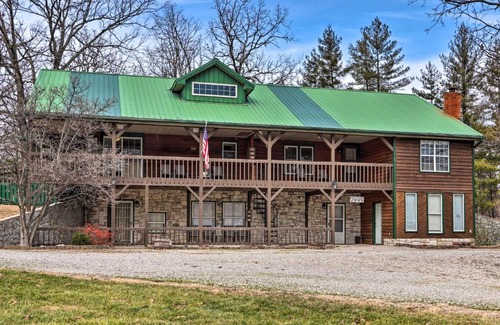 Lebanon Apartment | Family Apartment with Fireplace and Front Porch!