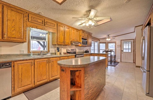 Lebanon Apartment | Family Apartment with Fireplace and Front Porch!