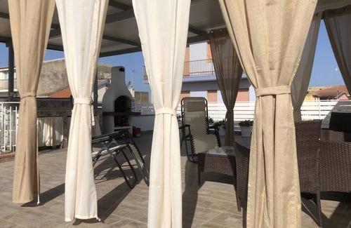 Casuzze Apartment | Family Apartment with Panoramic Terrace