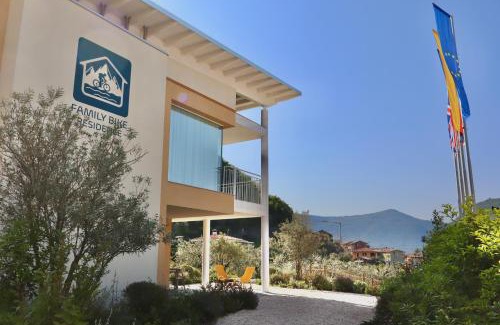 Marone Apartment | Family Bike Residence