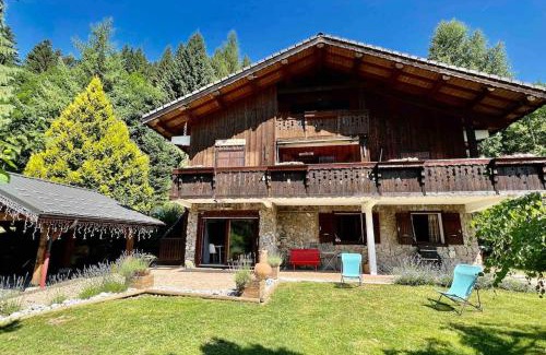 La Cote-d'Arbroz Ski Chalet | Family Chalet, Stunning Views & New Hot Tub