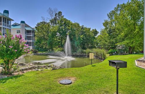 Table Rock Apartment | Family Condo with Pool Access, Near Table Rock Lake!