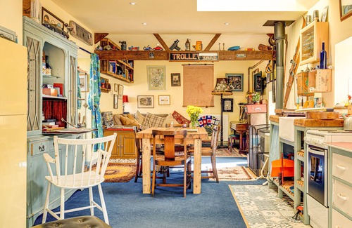 Scarborough Cottage | Family Country Cottage With a Private Valley View