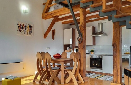 Brezice Cottage | Family Duplex with Balcony – Peaceful Countryside Retreat