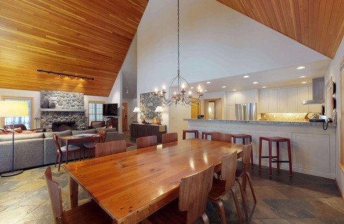 Sunriver House | Family Escape with Deck, Hot Tub, A/C & Ping Pong