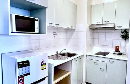 Carlton South Apartment | Family-Friendly 2-Bedroom Apartment in Melbourne CBD – Sleeps 5