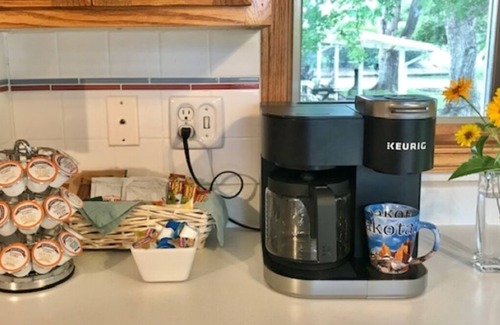 Rapid City House | Family friendly, 4 bedrooms, big yard, a cook's kitchen, & treasure!