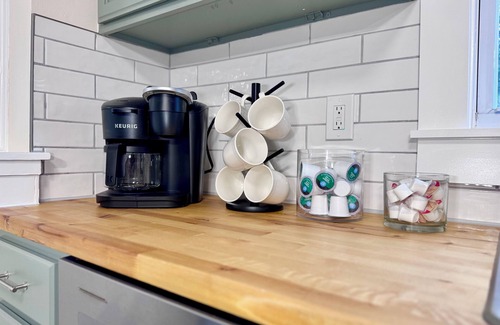 Lansing House | Family-Friendly 4BR Lansing Retreat Near MSU, Dining & Downtown Lansing