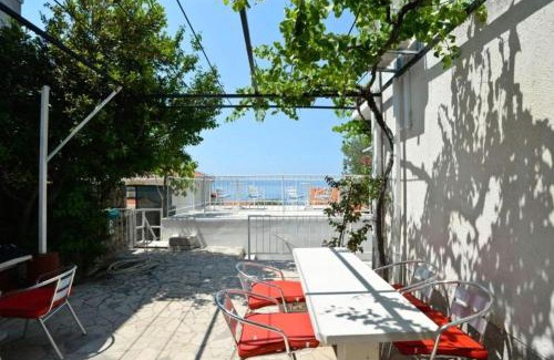 Brela Apartment | Family-friendly apartments with swimming pool Brela, Makarska - 22910
