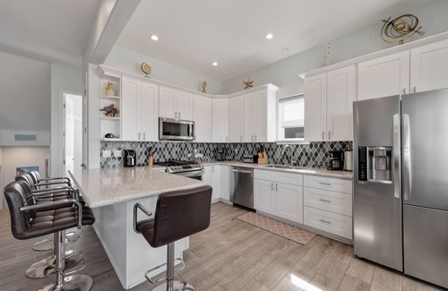 Galveston House | Family Friendly Beach House in Gated Beach Resort