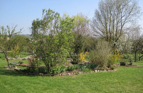 Crezieres Cottage | Family friendly cottage at Les Hiboux gites