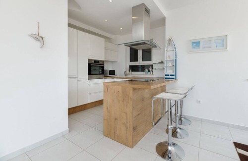 Privlaka House | Family friendly holiday home - great sea view - close to sandy beach - WIFI