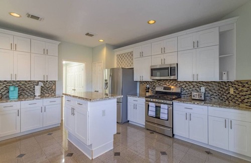 Clodine House | Family friendly home in SW