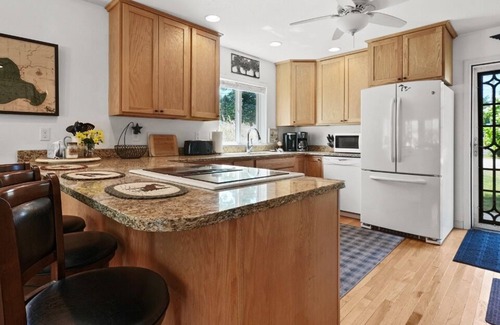 Houghton Lake Villa | Family-Friendly Lakefront Retreat at "The Roost"