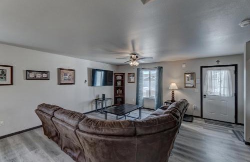 Rapid City House | Family Friendly, Locally Owned, Home On A Hill!