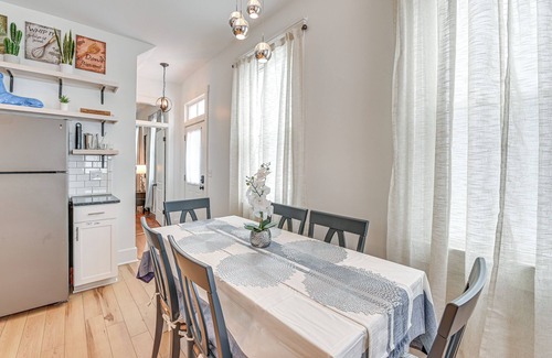 Schnitzelburg House | Family-Friendly Louisville Gem: Prime Location!