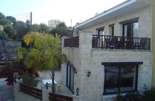 Stroumpi Villa | Family - friendly Luxury Stone-built Villa With Private Pool In Stroumbi